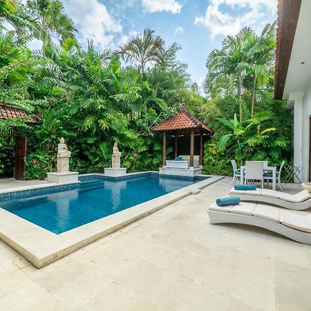 Villa Nemia Seminyak Dış mekan fotoğraf